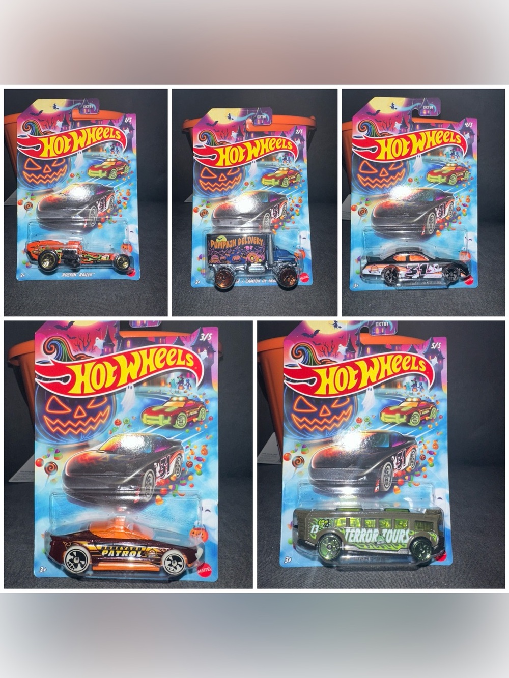 2026 Hot Wheels Halloween series, complete series, all 5 cars. NWT